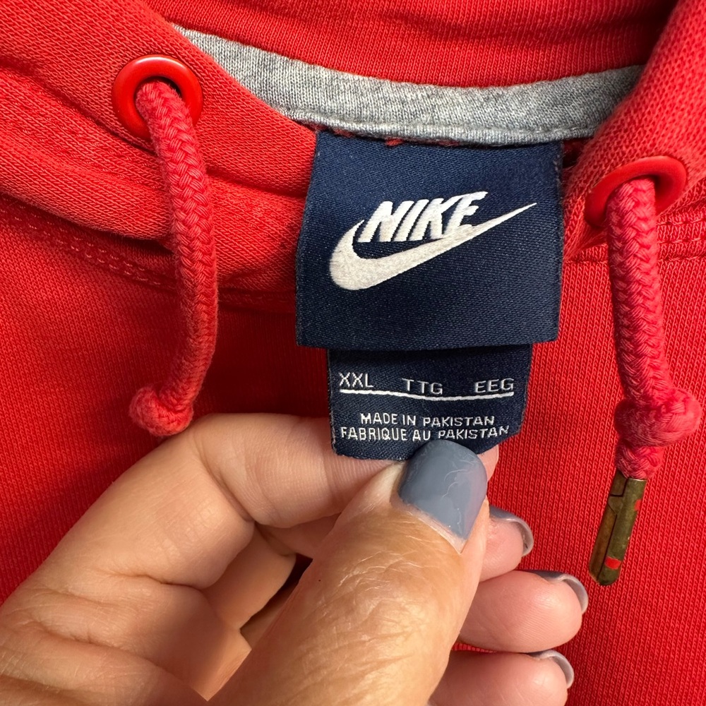 Nike Men's Bold Red Pullover Hoodie - Picture 2 of 5